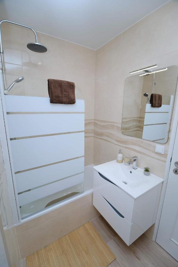 Diamante House Com Garagem Privada Apartment Braga Luaran gambar