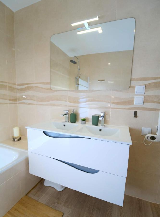 Diamante House Com Garagem Privada Apartment Braga Luaran gambar